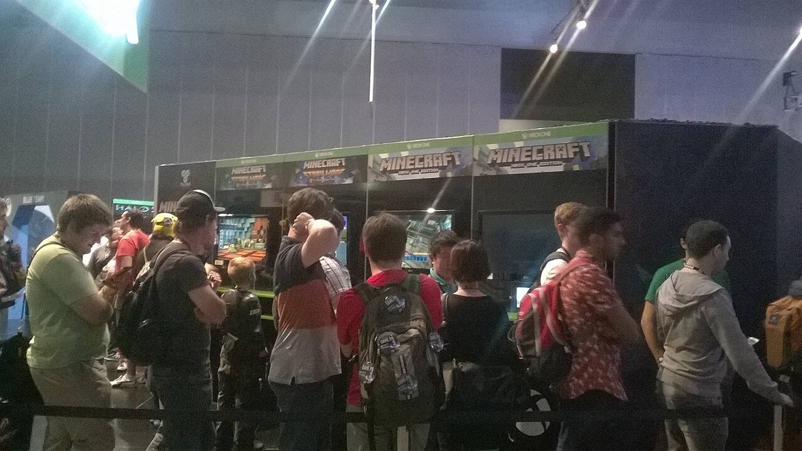 Minecraft Bedrock ou Java : différences, prix et choix en 2026