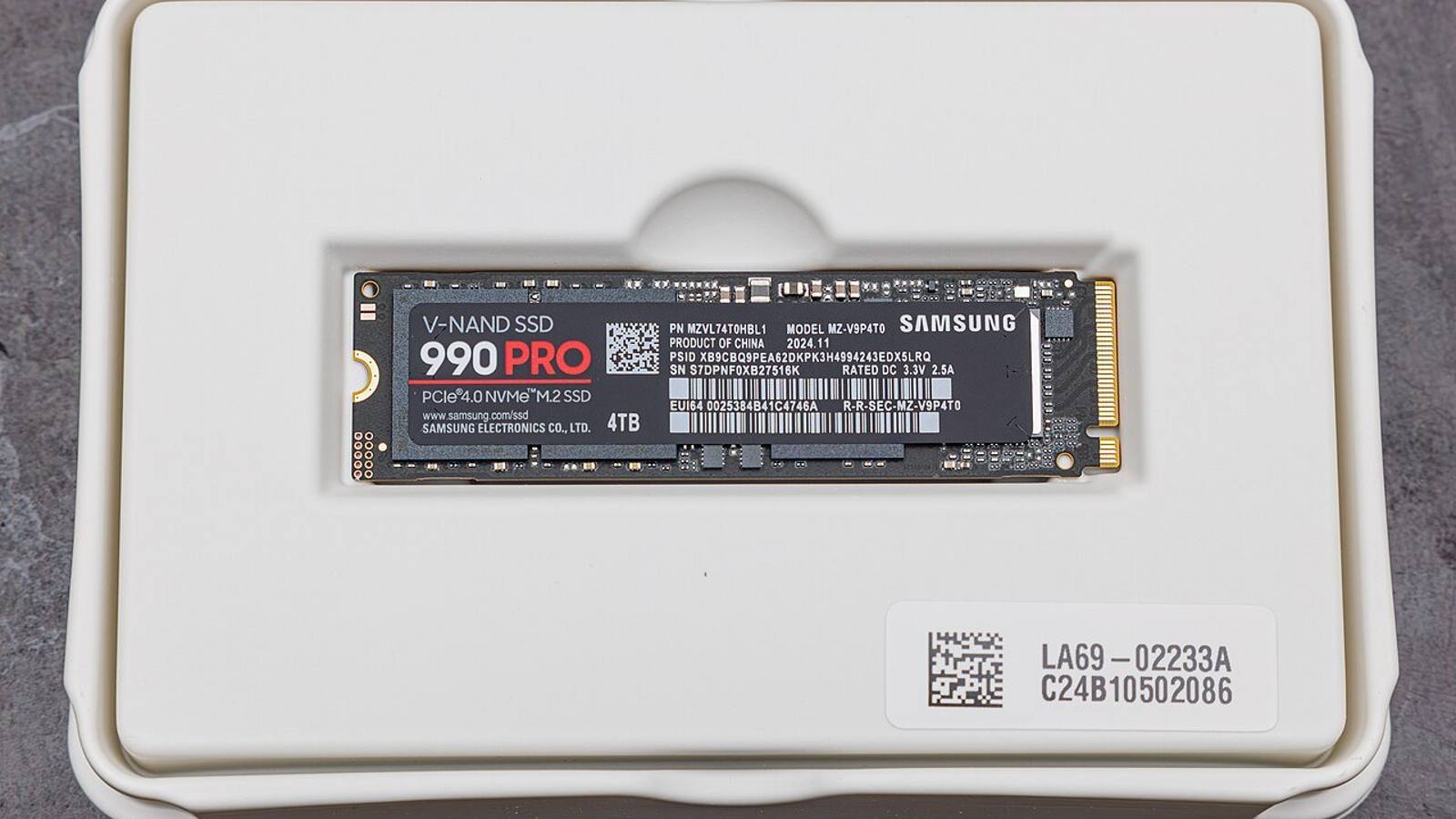 SSD PS5 : modèles compatibles, prix et installation en 2026