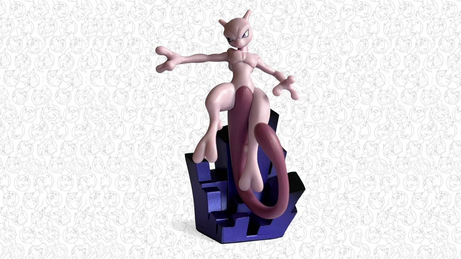 JCC Pokémon : un coffret avec figurine Mew ou Mewtwo pour les 30 ans