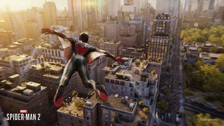 Miles Morales plane au-dessus des immeubles de New York avec ses ailes de toile