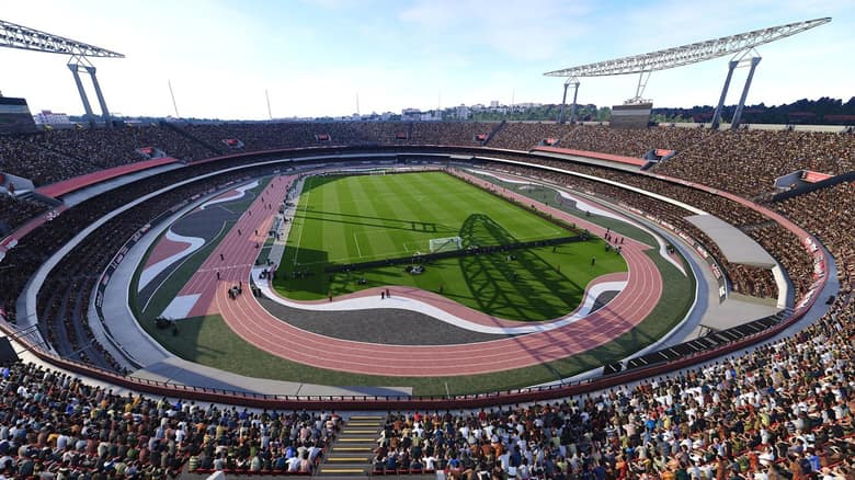 Vue aérienne d'un stade plein dans PES 2021, entouré d'une piste d'athlétisme